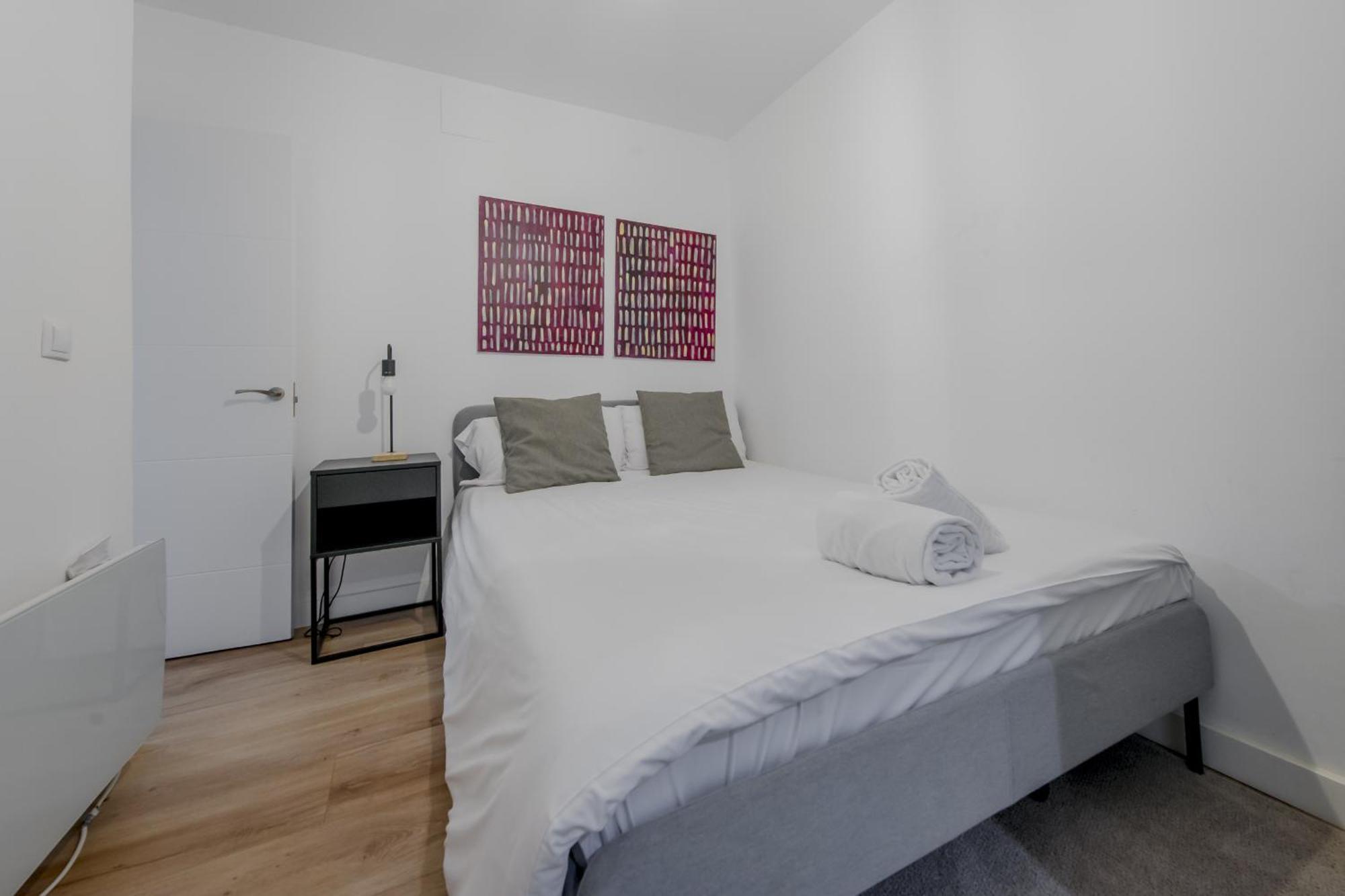 C-Cabeza Cool Apt Para 7 Al Lado De Tirso De Molina E1 Madrid Eksteriør bilde