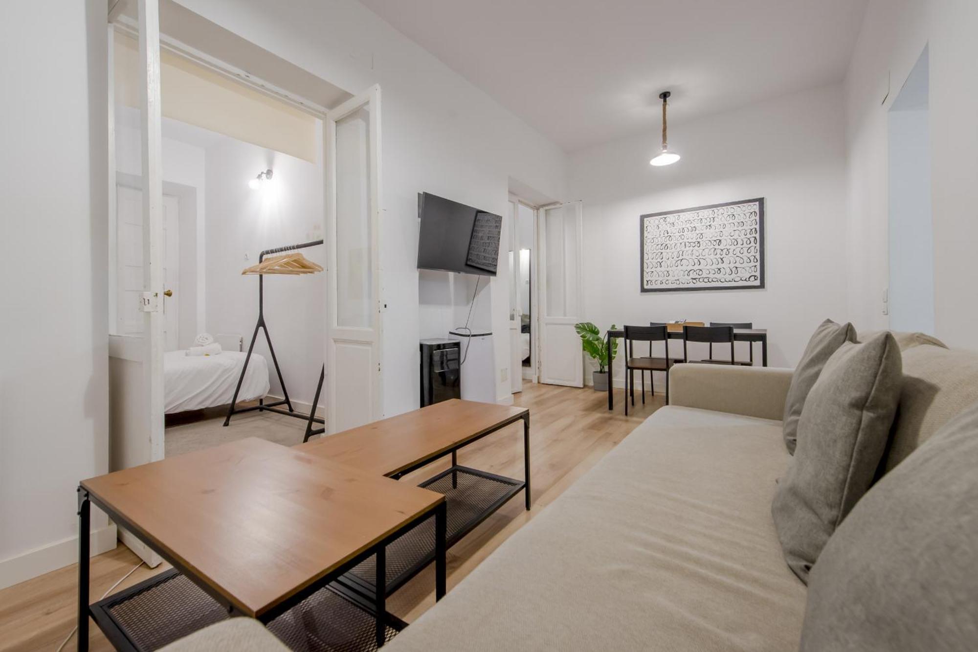 C-Cabeza Cool Apt Para 7 Al Lado De Tirso De Molina E1 Madrid Eksteriør bilde